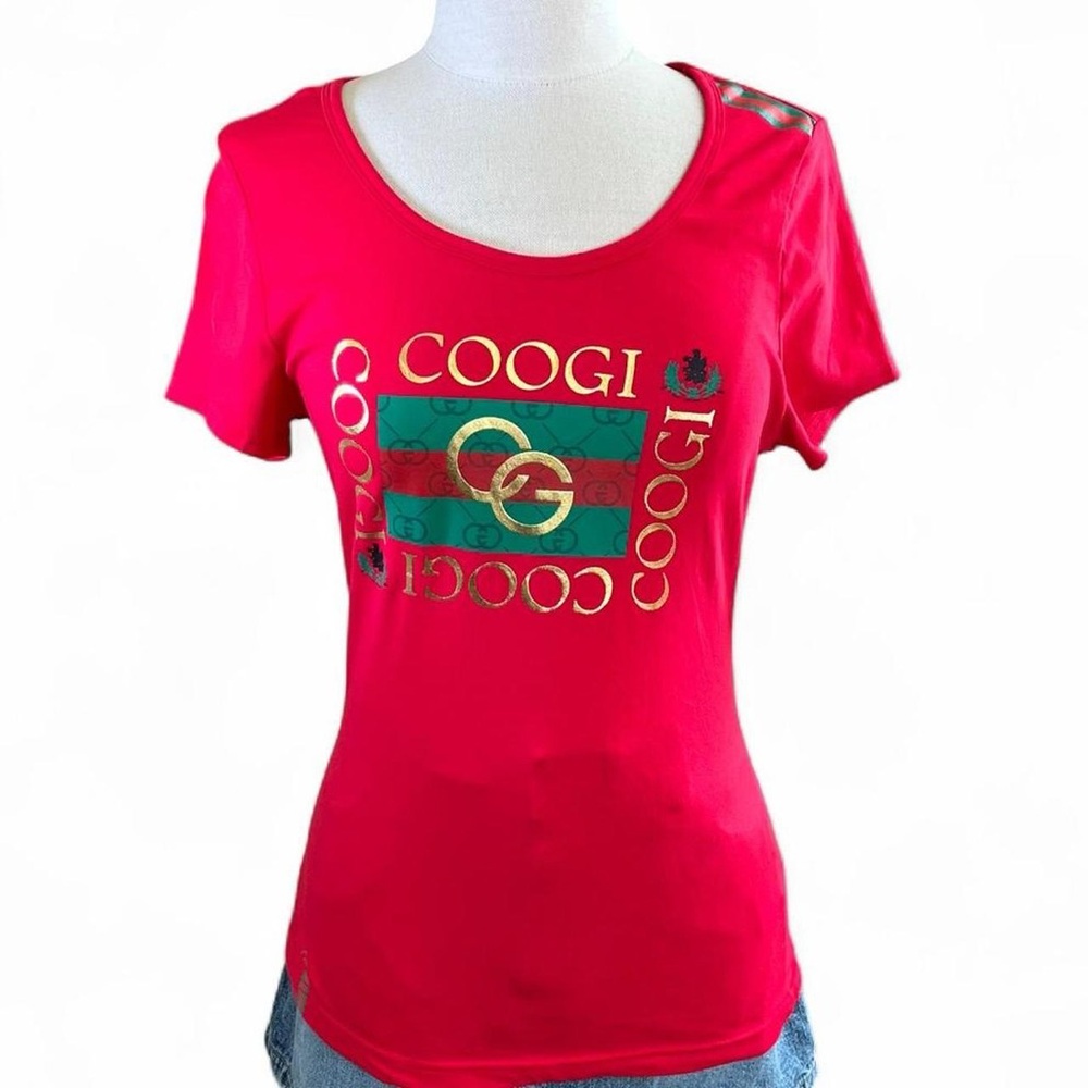 COOGI Women's Red and Green Graphic Tee - Size Large (NWT)